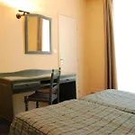 Du Pre 3* Paris