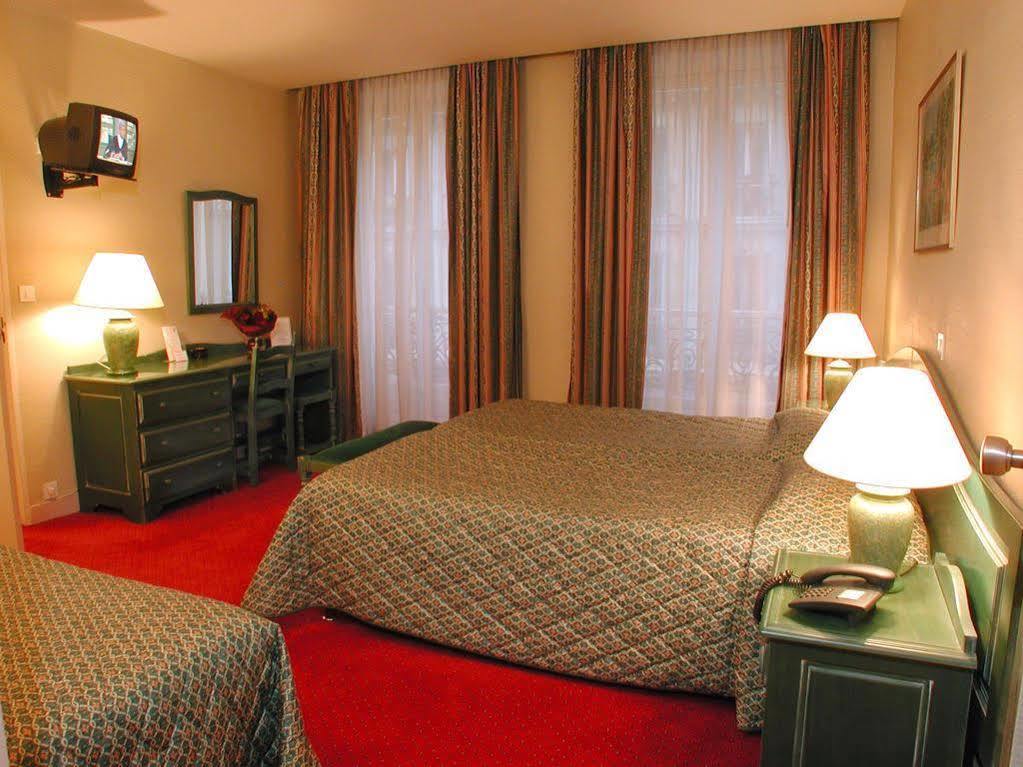 Hotel Du Pré Parigi